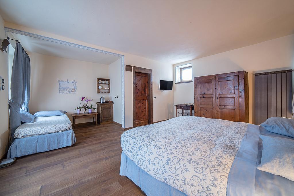 Domus Antica Aosta Hotel Kültér fotó